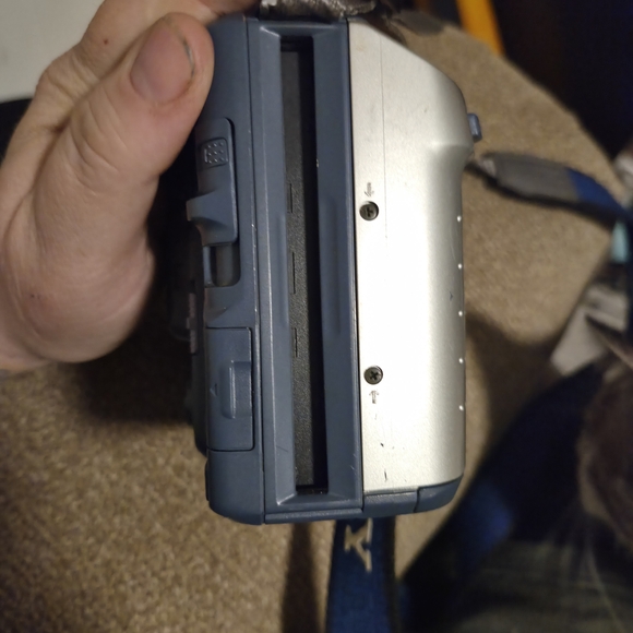 Sony MVC-FD100 Digital Still Camera Untested - Picture 6 of 8